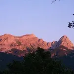 Parc Residentiel De Loisir : Le Loup Blanc Du Riou Tatil parkı