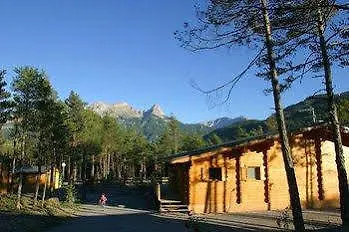 Parc Residentiel De Loisir : Le Loup Blanc Du Riou База отдыха *