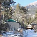 Village de vacances Parc Résidentiel De Loisir : Le Loup Blanc Du Riou