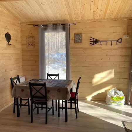 Parc Residentiel De Loisir : Le Loup Blanc Du Riou * Barcelonnette