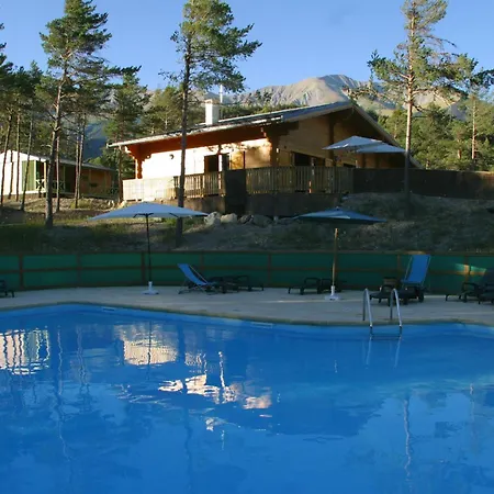 Vakantiepark Parc Residentiel De Loisir : Le Loup Blanc Du Riou *