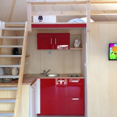 Vakantiepark Parc Residentiel De Loisir : Le Loup Blanc Du Riou Barcelonnette