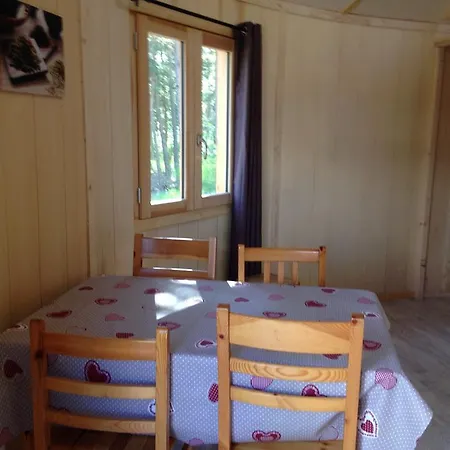 Holiday park Parc Residentiel De Loisir : Le Loup Blanc Du Riou