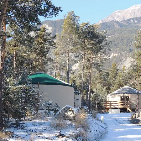 Holiday park Parc Residentiel De Loisir : Le Loup Blanc Du Riou