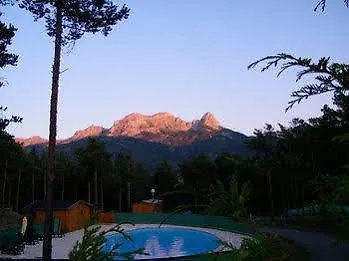 Holiday park Parc Residentiel De Loisir : Le Loup Blanc Du Riou *
