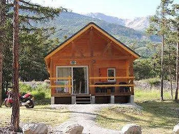 Prázdninový areál Parc Residentiel De Loisir : Le Loup Blanc Du Riou